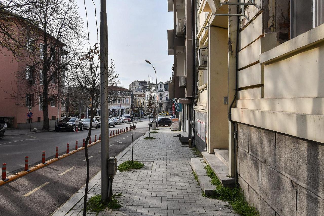 Small Studio On Budget In The Heart Of City Varna Exterior photo