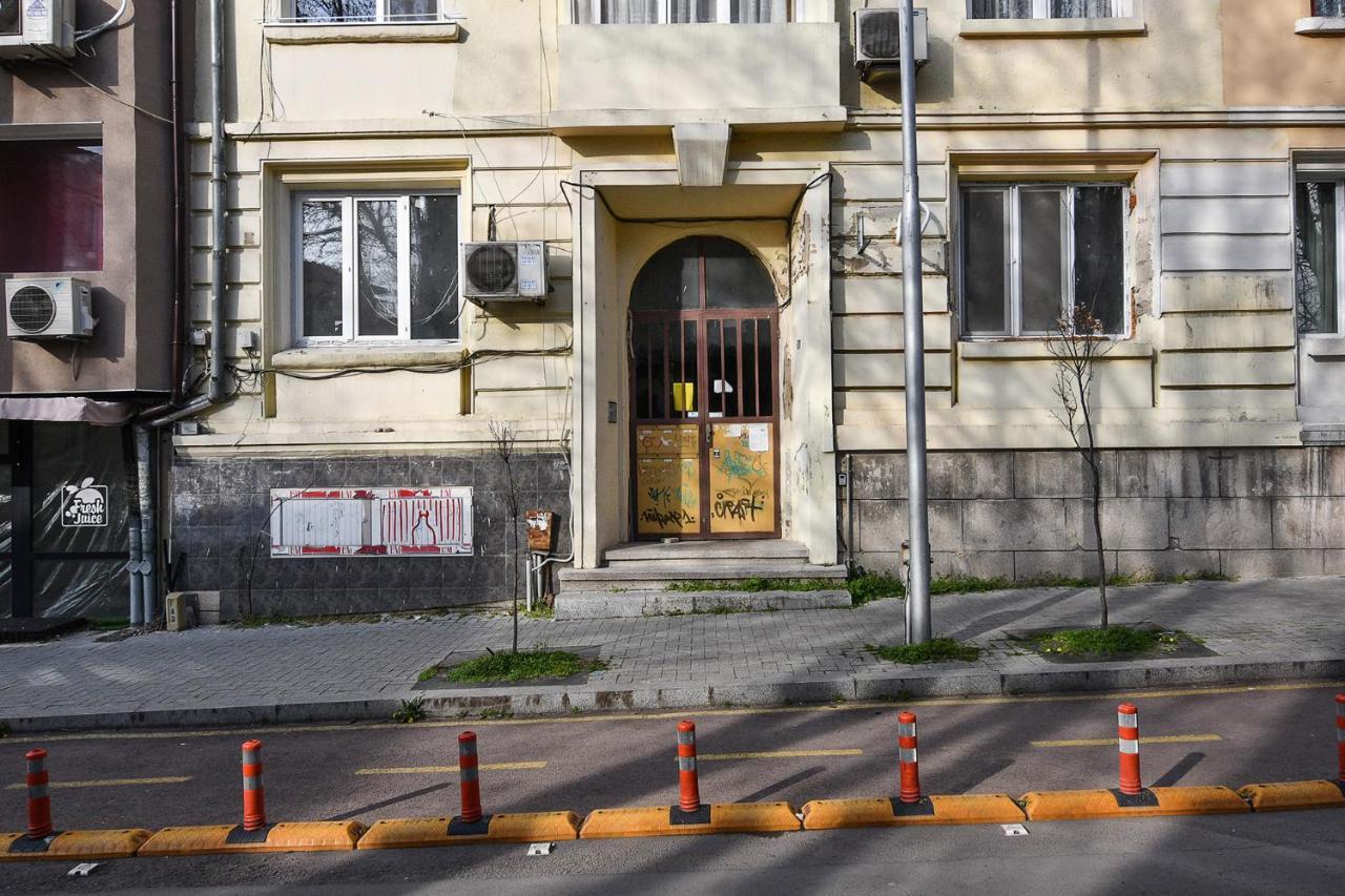 Small Studio On Budget In The Heart Of City Varna Exterior photo