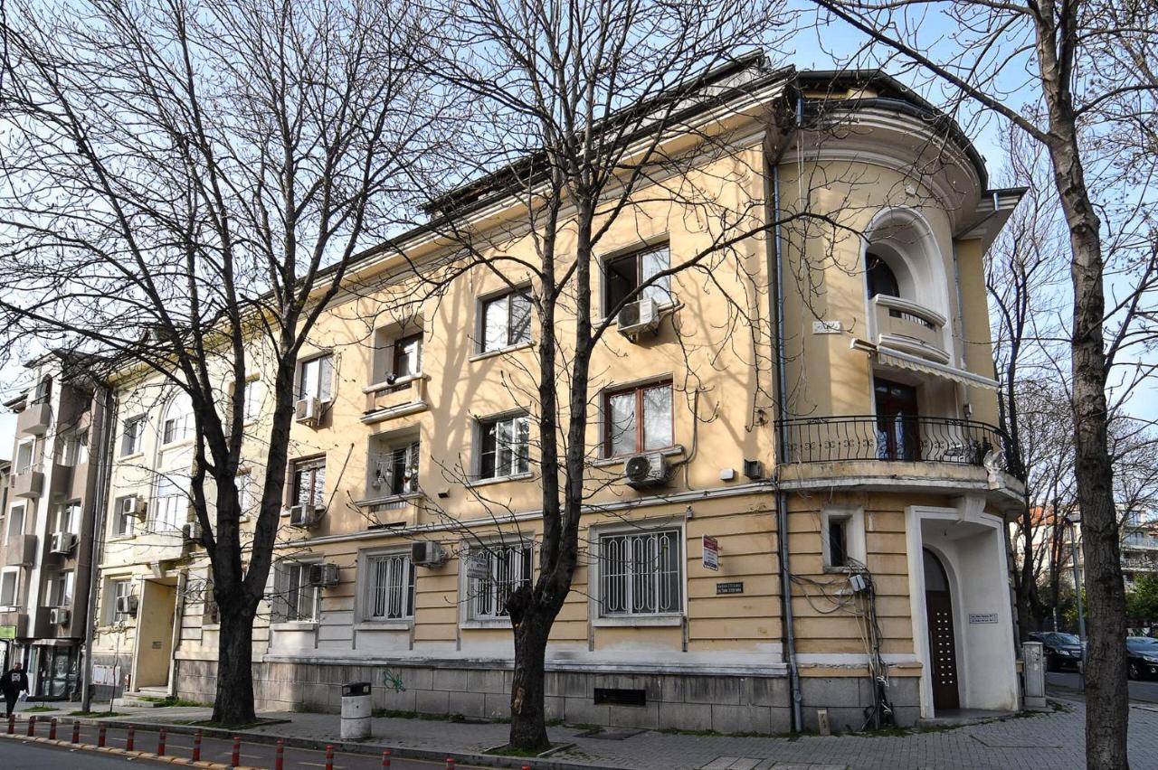 Small Studio On Budget In The Heart Of City Varna Exterior photo